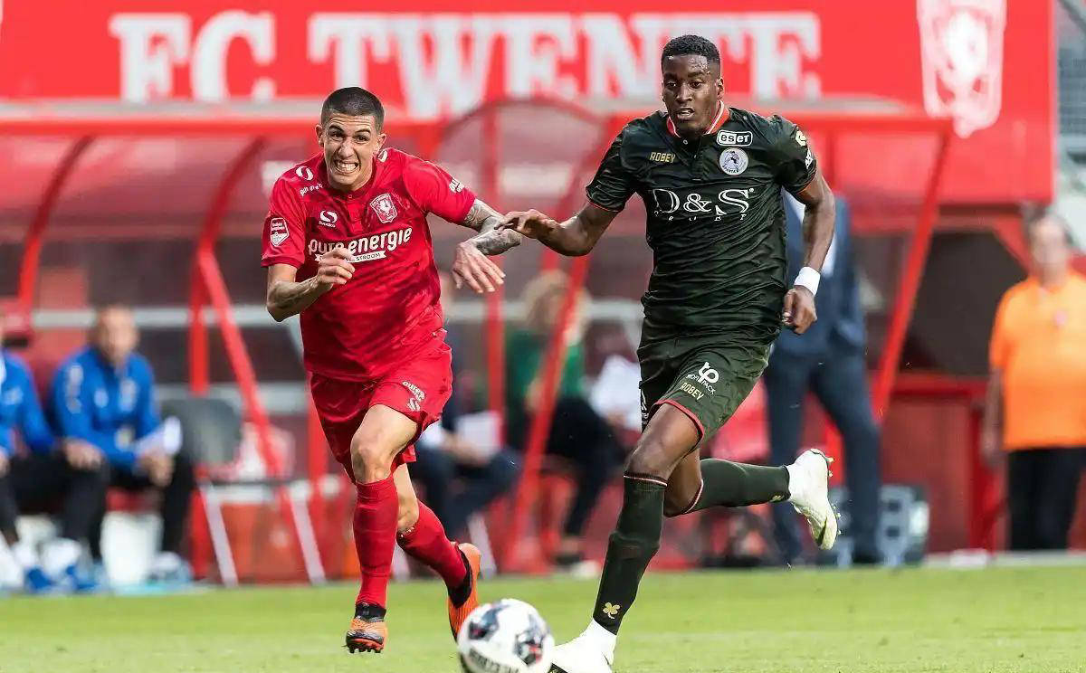 他的距离感 他的距离感