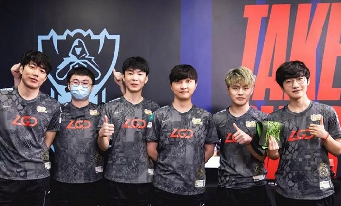 进攻都极具 进攻都极具